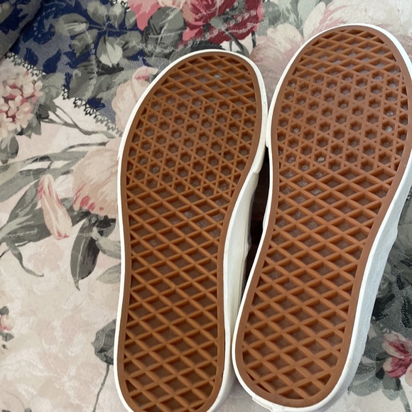 VANS OFF THE WALL Blue floral slip on size 8 WOMANS Gently used - Picture 7 of 8